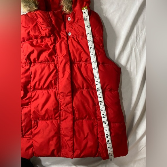 Old Navy Hooded Vest - Picture 6 of 6